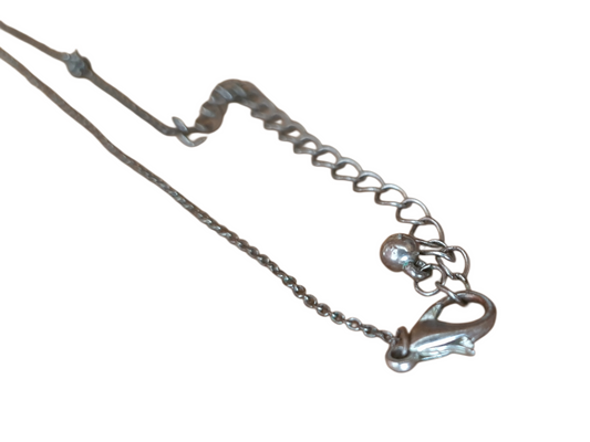 CrystalGlow Halskæde med Klar Krystal – Elegant og Tidsløst Design