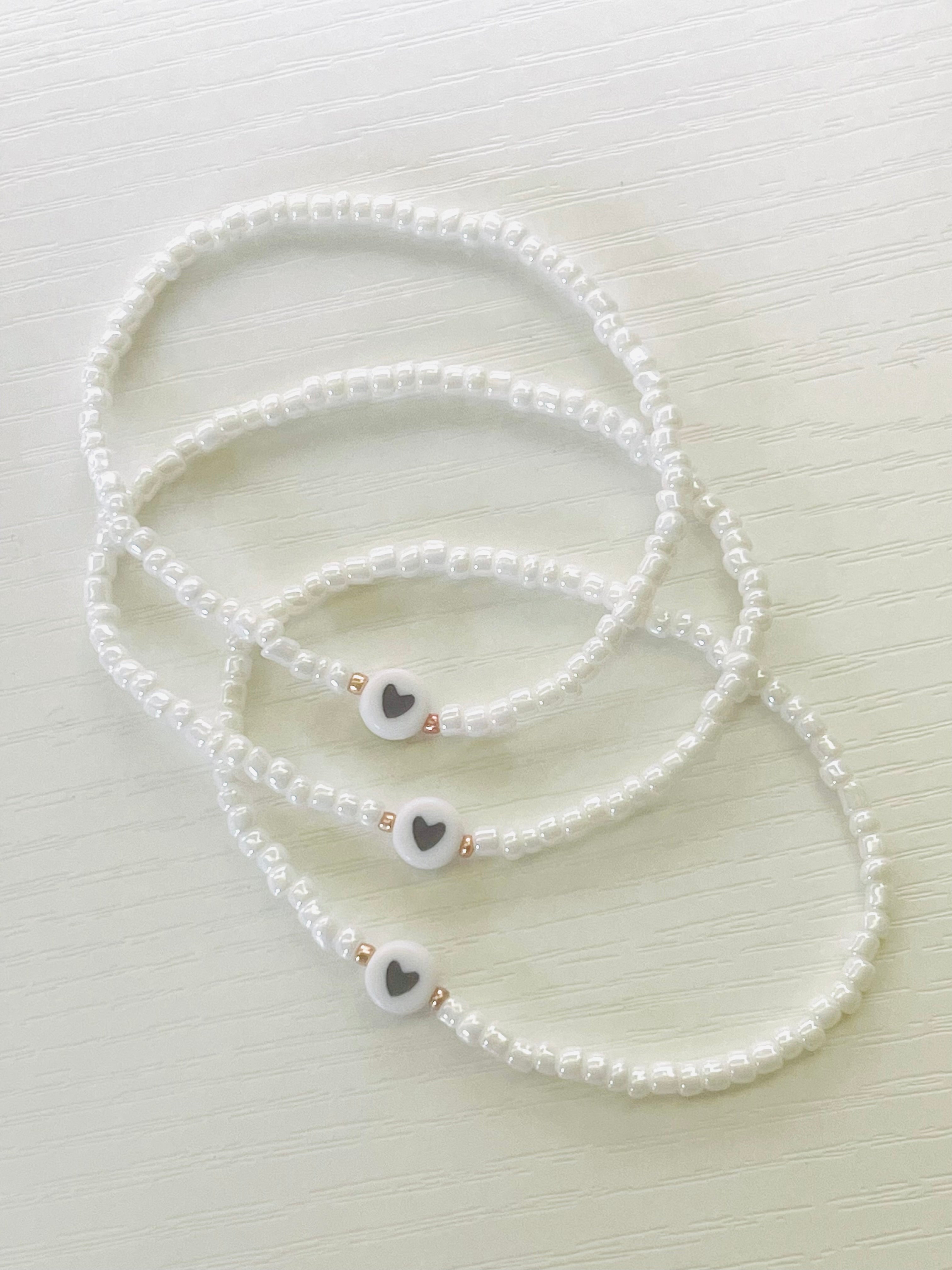 Simple Heart Bracelet